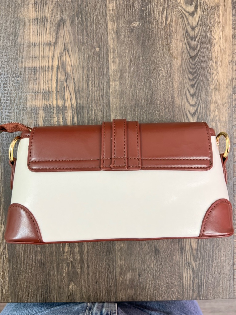 Classic Two-Tone Brown and Cream Vintage style Crossbody Bag - Picture 8 of 10